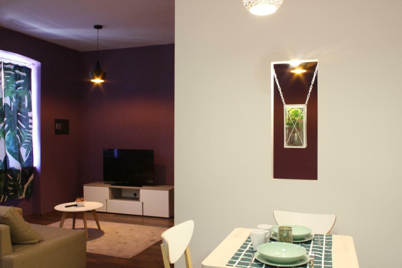 Cozy Apartment In Center Of 리예카 외부 사진