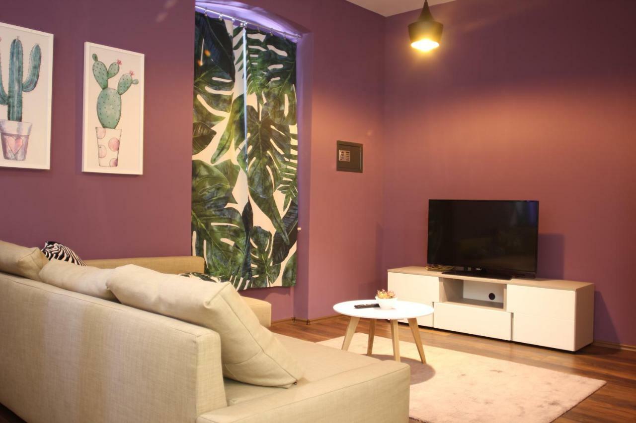 Cozy Apartment In Center Of 리예카 외부 사진